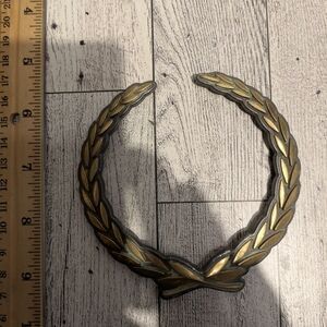 Cadillac Elegant Gold Car  Emblem